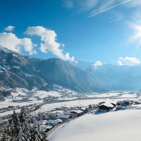 Neuner-2 By Interhome