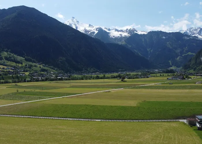 Neuner-2 By Interhome * هيباخ