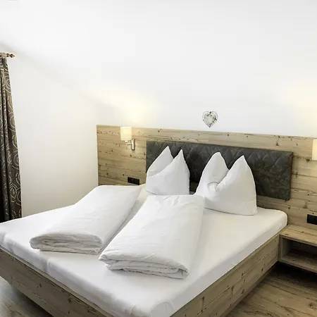 Neuner-2 By Interhome Appartement