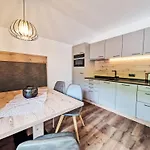 Neuner-2 By Interhome Hippach
